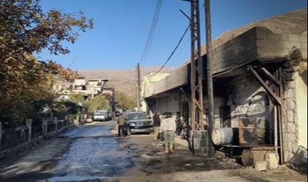 ارتفاع أعداد الضحايا ونزوح السكان بعد قصف بيت جن في سوريا