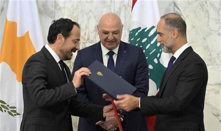 تركيا تعترض وتخلط أوراق الترسيم البحري