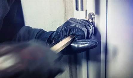 سرقات تطال بلدة حدودية وطلب حضور أمني عاجل