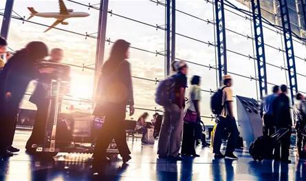  ما هي حدود النقد المسموح بها في المطارات العربية والدولية؟