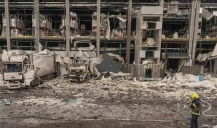 الكهرباء انقطعت عن 600 ألف شخص.. هجوم روسي ليلا على شبكة الطاقة في اوكرانيا