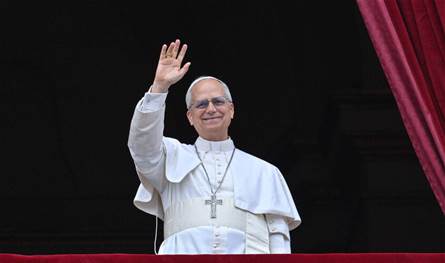 هل سيشارك حزب اللع في المراسم الشعبية لاستقبال البابا؟ 