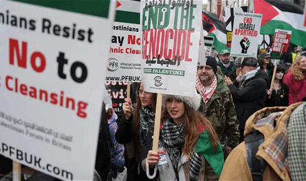 من هايد بارك إلى وايتهول.. لندن تهتف لفلسطين في اليوم الدولي للتضامن