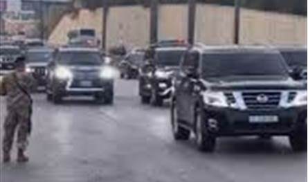 موكب رئيس الجمهورية يتوجه إلى المطار لاستقبال البابا (فيديو)