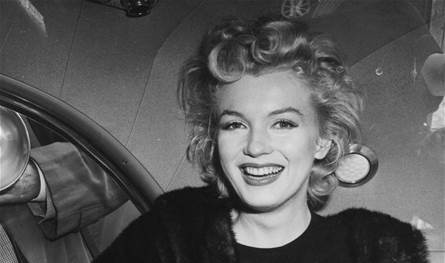 وفاة مارلين مونرو.. لغز هوليوودي مستمر بعد أكثر من ستة عقود!