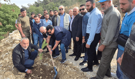 نشاط بيئي في داريا.. شباب &quot;المستقبل&quot; يزرعون الصنوبر 