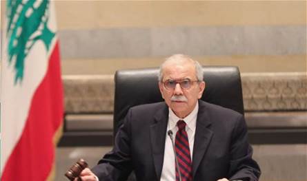 سلام: البابا مطّلع على أزمات لبنان ويسأل عن مسار المعالجات