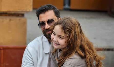 من داخل الجيم.. معتصم النهار يشارك لحظات عائلية مع ابنته