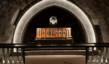 البابا والقديس...وجهًا لوجه