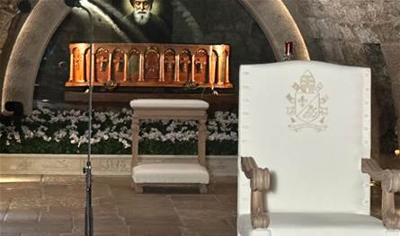 خاص &quot;لبنان 24&quot;ـ هكذا يبدو المشهد داخل دير مار شربل عنايا