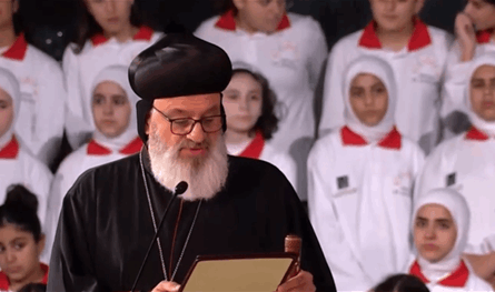 البطريرك إفرام: زيارة البابا إشراقة جديدة للحرية الدينية والعيش المشترك