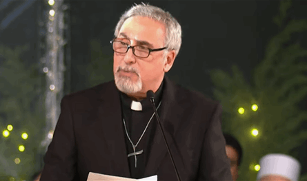 القس جوزف قصاب للبابا: أهلا بكم في لبنان الذي أنهكته الحروب