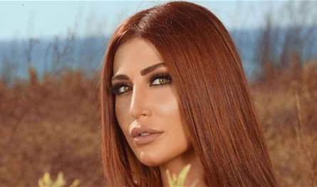 بالأبيض الأنيق.. هبة نور تتألق بملابس ضيقة