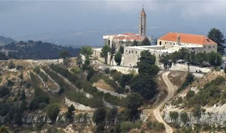 فيديو جديد لمشاركة الرئيس عون والسيدة الأولى في عنايا… شاهدوه