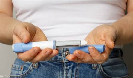 منها أوزيمبيك.. أدوية التخسيس قد تُنشط سلوكيات غذائية ضارة!