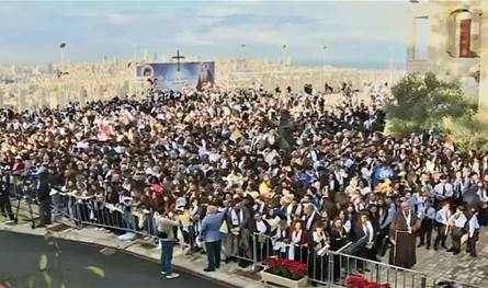 في اليوم الأخير من زيارته لبنان... &quot;دير الصليب&quot; وجهة البابا لاوون الأولى والمؤمنون بانتظاره (فيديو)