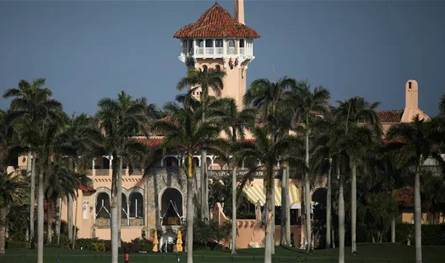 طائرة حلقت فوق منتجع ترامب في فلوريدا.. وقاتلات اميركية تعترضها 