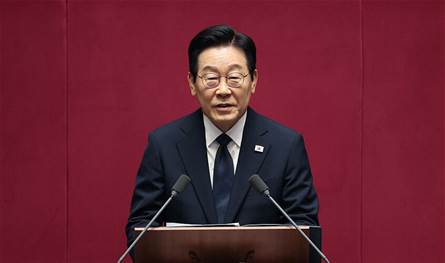 الرئيس الكوري الجنوبي: مهمتنا التاريخية هي إنهاء العداء مع كوريا الشمالية