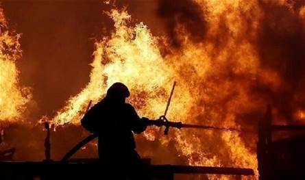 مصر.. حريق هائل في مخزن بلاستيك يسقط عدداً من القتلى