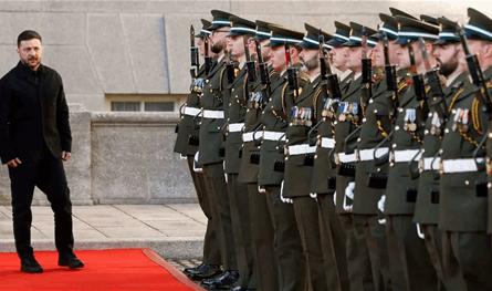 زيلينسكي في خطر.. ما هو التالي؟