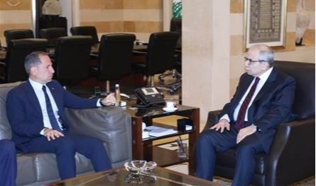 سلام بحث ورئيس الكتائب في الأوضاع والمستجدات