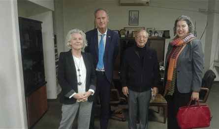 وفد أوروبي يسلّم &quot;الإعلام الوطني&quot; تقريره حول الانتخابات اللبنانية