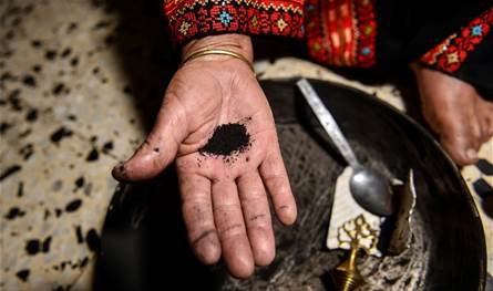 قبل اجتماع اليونسكو… جدل في مصر: من يملك حق تسجيل الكحل؟