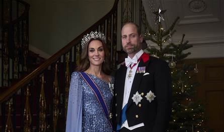 يعود لعام 1853.. كيت ميدلتون تتألق بتاج مرصه بـ 2600 ماسة (صور)