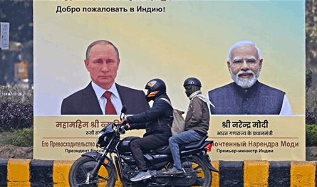 بوتين يصل إلى الهند لتعزيز التعاون في مجالي الدفاع والتجارة