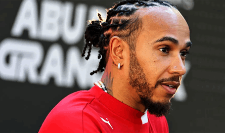 هاميلتون يعيد ترتيب فريقه.. موسم أول مخيّب مع فيراري يفرض التغيير