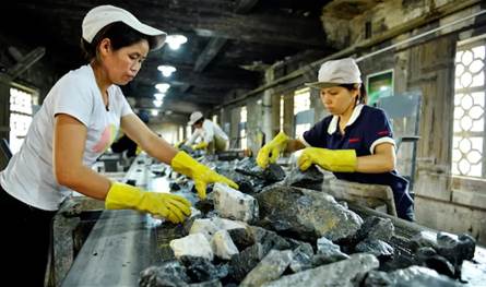 مركز أوروبي جديد للمعادن النادرة في 2026… هل تفلت أوروبا من قبضة الصين؟