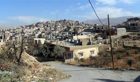 مطلوبٌ... اختبأ داخل مدرسة هرباً من الجيش!