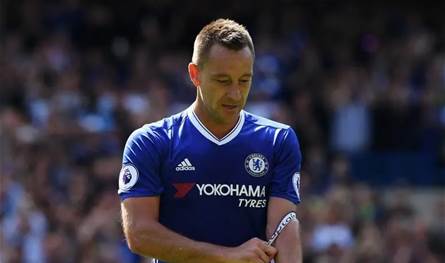 قائد &quot;تشيلسي&quot; السابق: إفتقار الفريق للخبرة قد يكلفه آماله في الفوز بلقب الدوريّ