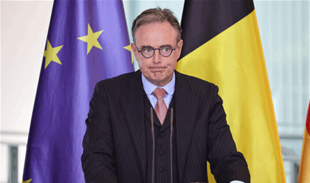 بلجيكا تغرّد خارج السرب الأوروبي في معركة الأصول الروسية