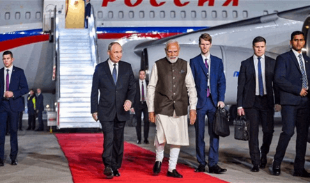 بوتين يُربك متتبّعي الرحلات بين روسيا والهند.. كيف اختفت طائرته؟
