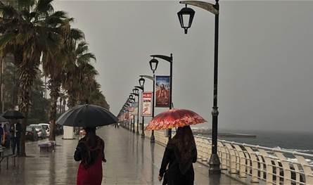 كتل هوائية باردة وعواصف رعدية وأمطار غزيرة.. استعدوا للمنخفض الجوي الجديد