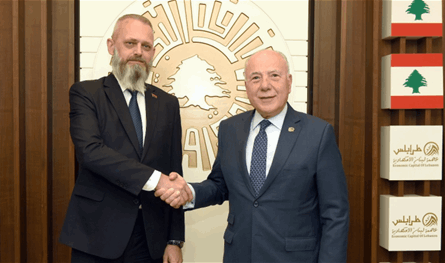 دبوسي استقبل سفير بيلاروسيا وبحثا آفاق التعاون الاقتصادي بين البلدين