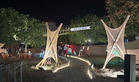 مغدوشة تضيء شجرة الميلاد وتطلق أجواء الأعياد برسالة أمل ووحدة (صور وفيديو) 