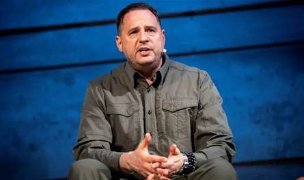 زيلينسكي يقيل يرماك من مناصب جديدة