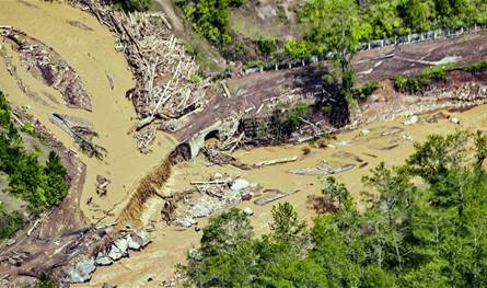 في إندونيسيا.. ارتفاع حصيلة قتلى الفيضانات