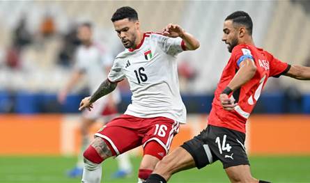 تعادل يُبقي الحسابات مفتوحة بين مصر والإمارات بكأس العرب
