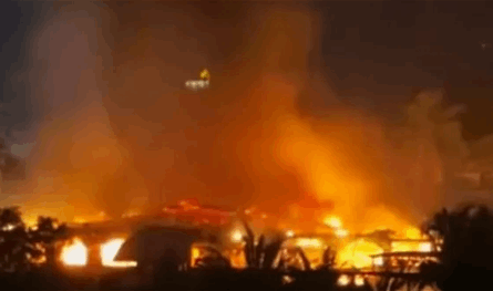 بالفيديو.. حريق مروّع داخل ملهى ليلي في الهند