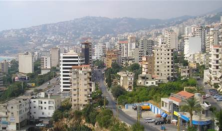 في منطقة المعاملتين... توقيف سوريّ وفلسطينيّة والجيش يكشف ما كانا يقومان به