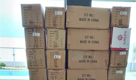 بالفيديو... ضبط شاحنة محملة بأحذية مهربة خاضعة لقانون مقاطعة اسرائيل