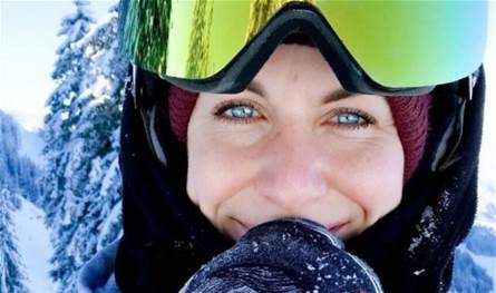 مأساة على قمة الجليد.. متسلق يترك صديقته لتتجمد حتى الموت!