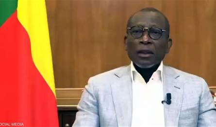 بعد محاولة الانقلاب.. رئيس بنين: الوضع تحت السيطرة تماما