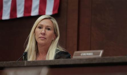 انتقادات حادة لترامب: نائبة جمهورية تتهمه بالتحريض على قتلها وابنها