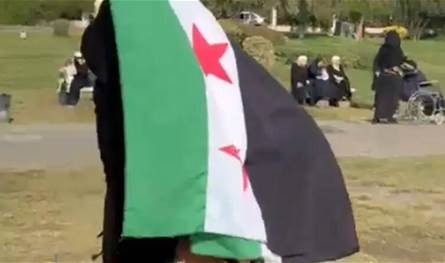 بعد سقوط الاسد.. أكثر من 3 ملايين سوري عادوا الى بلادهم