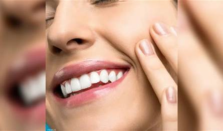 تظهر في الفم.. علامة شائعة على نقص فيتامين ب 12