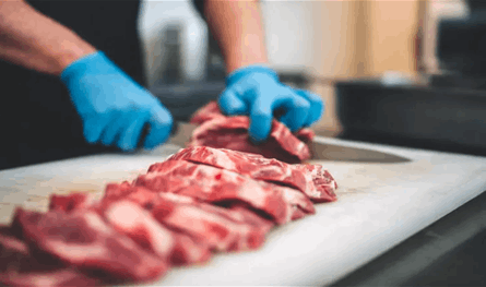 ما سبب إرتفاع أسعار اللحوم في لبنان؟